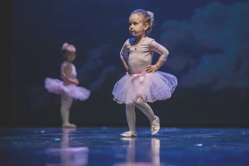 Odkryj, jakie programy edukacyjne oferuje teatr operowy dla młodzieży?