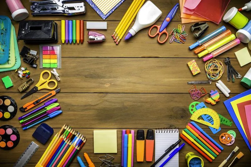 Kreatywne narzędzia do rysowania i pisania